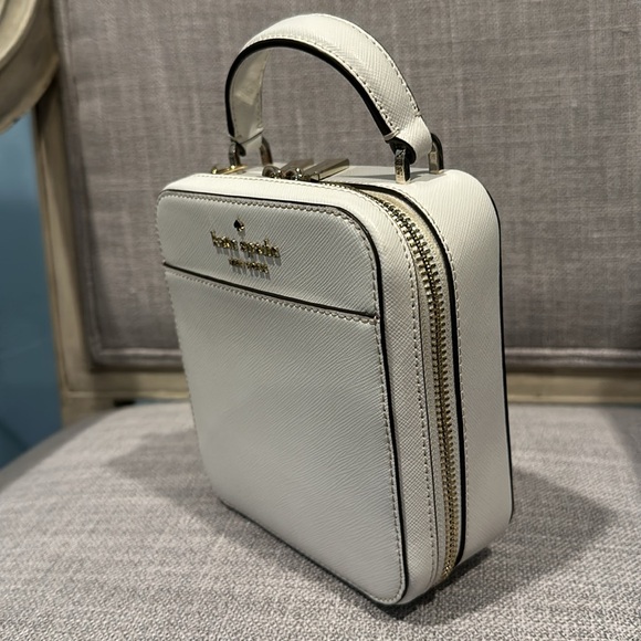 Kate Spade ♠️ Daisy and Laurel Way Crossbody - white - Picture 4 of 11
